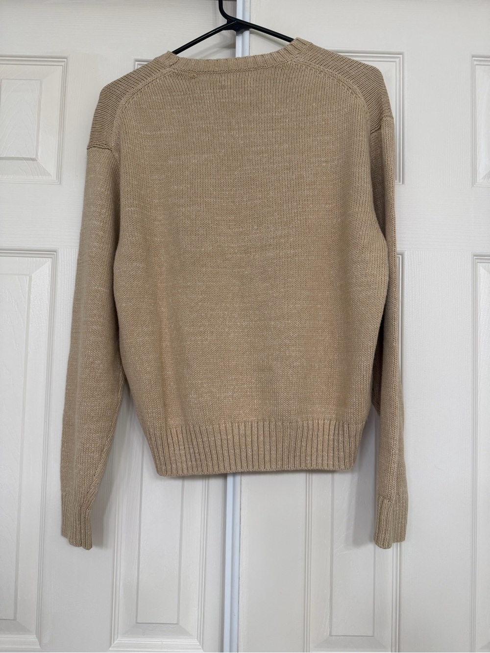 Ralph Lauren Beige Bear Intarsia Crewneck Sweater with Green Cap - Picture 4 of 4